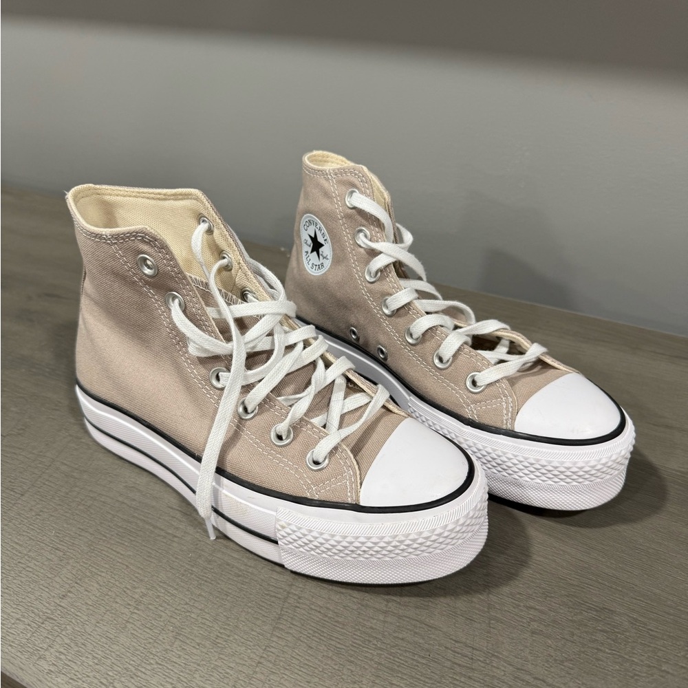 Converse platform high tops Size 6 Womens